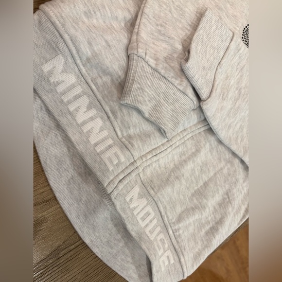 DISNEY JUNIOR • Kids' Minnie Mouse Sweatshirt • Size 6 • NWT - Picture 4 of 5